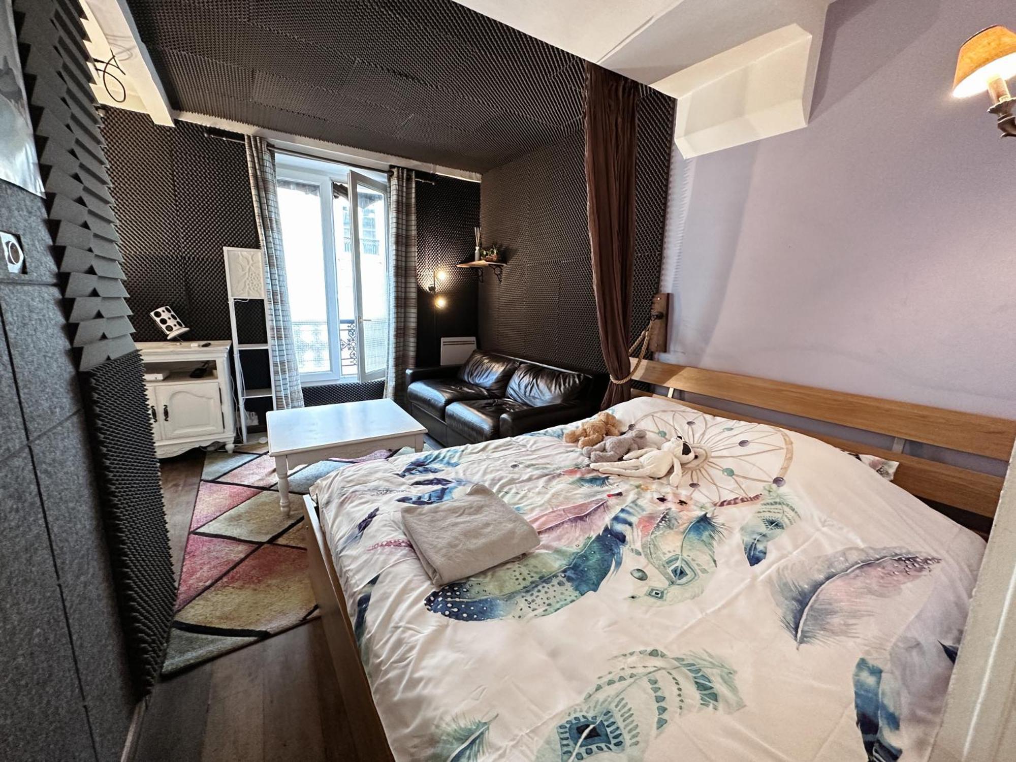 Apartment 05 Grand Near Chatelet *
